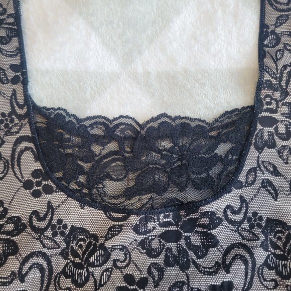 Sexy Chemise Slip Dress, Lace Pattern Shapewear Lingerie, Size L/M - Picture 5 of 9